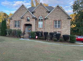 100 River Birch Rd, Chelsea, AL 35043