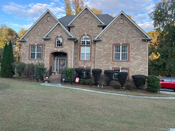 100 River Birch Rd, Chelsea, AL 35043