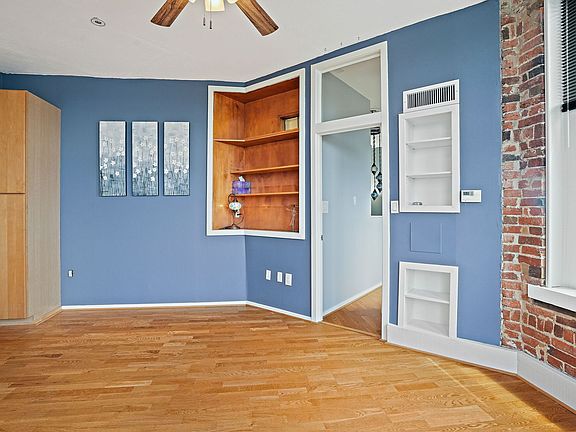 3rd image of 1615 Q St NW APT 1002