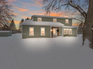 1631 S Ivy Trl, Baldwinsville, NY 13027