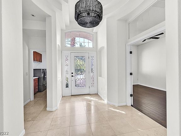 2nd image of 465 Indigo Springs St