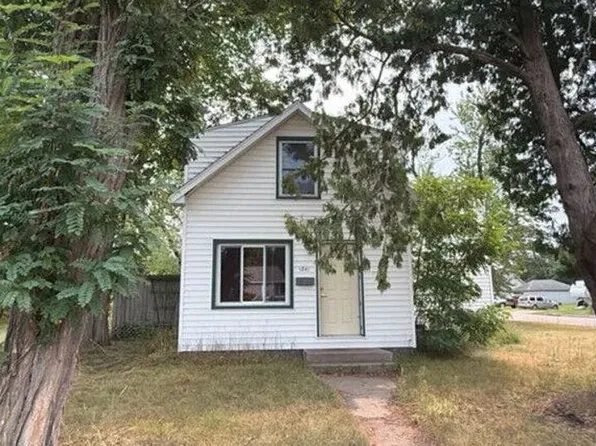 1841 Lincoln St, Wisconsin Rapids, WI 54494
