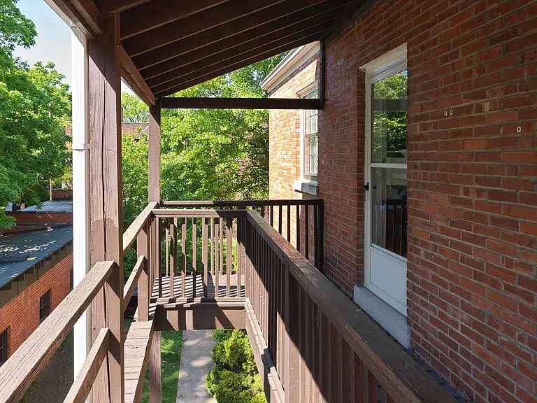 2432 Glenmary Ave #C4 — Photo 11