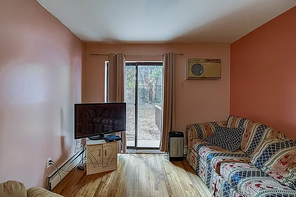 Sold by Keller Williams Realty Landmark II | media 13