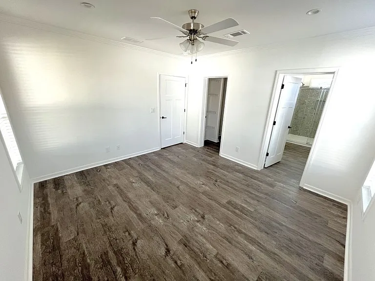 1009 Vervain Dr #1009E — Photo 18
