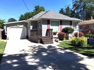 1316 13th Ave, Sterling, IL 61081