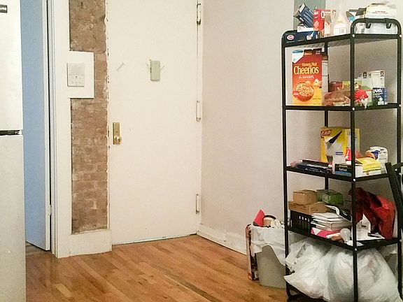 5th image of 1675 Lincoln Pl APT B3