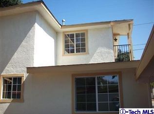 6812 Quinton Ln, Tujunga, CA 91042