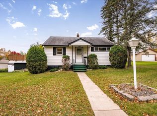 5228 Ivanhoe St, Duluth, MN 55804