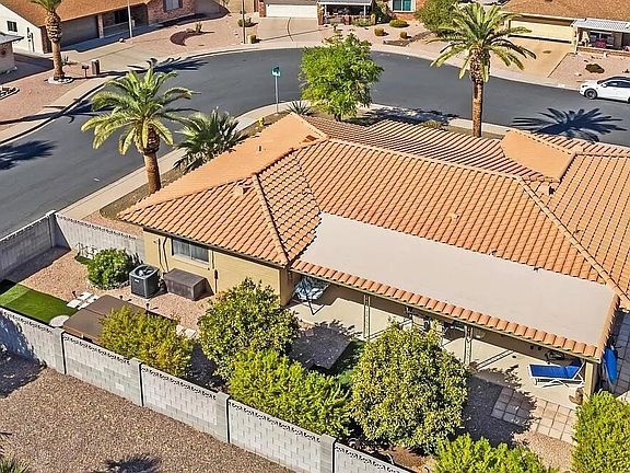 2nd image of 4019 E CALYPSO Avenue
