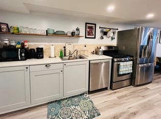 124 Pioneer St #1B, Brooklyn, NY 11231