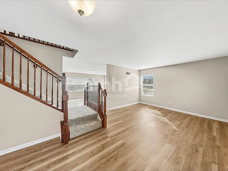 6408 Roth Dr — Photo 9