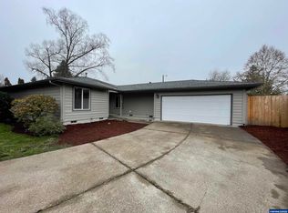 3249 32nd Ct SE, Albany, OR 97322