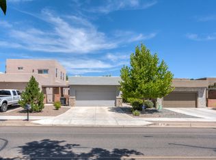 3229 Oakmount Dr SE, Rio Rancho, NM 87124