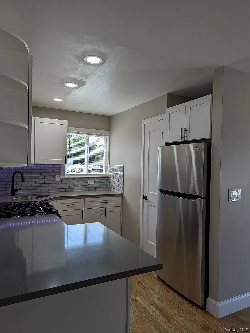2 bed, 1.0 bath, 640 sqft, $2,950 — Photo 1