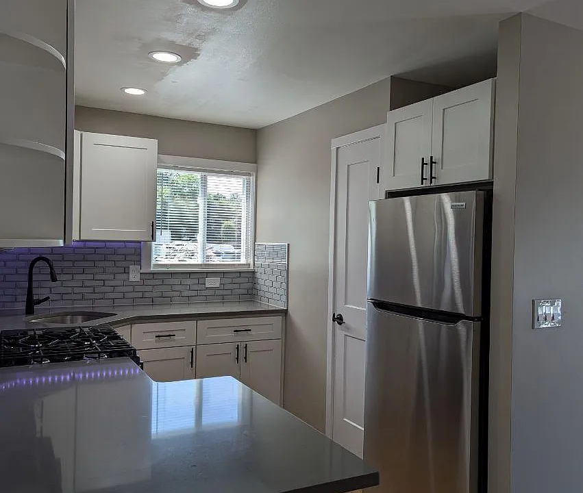 1735 N Gardiner Dr #25B