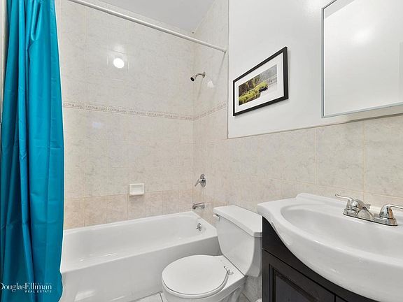3rd image of 210 Gates Ave #1
