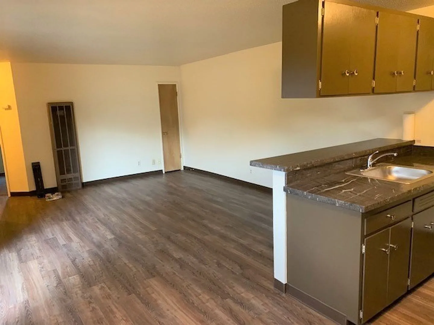 Fireside Apartments — Photo 4