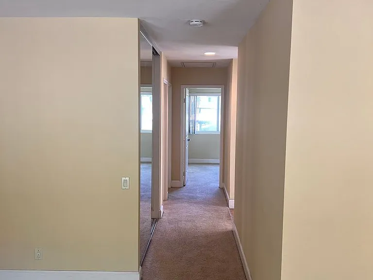 8503 Villa La Jolla Dr #C — Photo 40