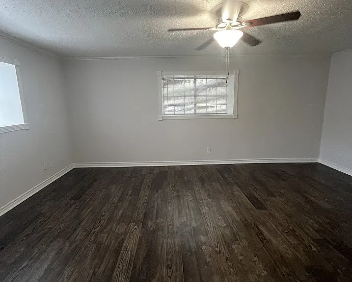 Le Montreaux Apartments — Photo 171