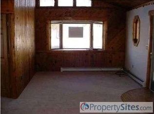 445 N Tulip Ave, White Cloud, MI 49349