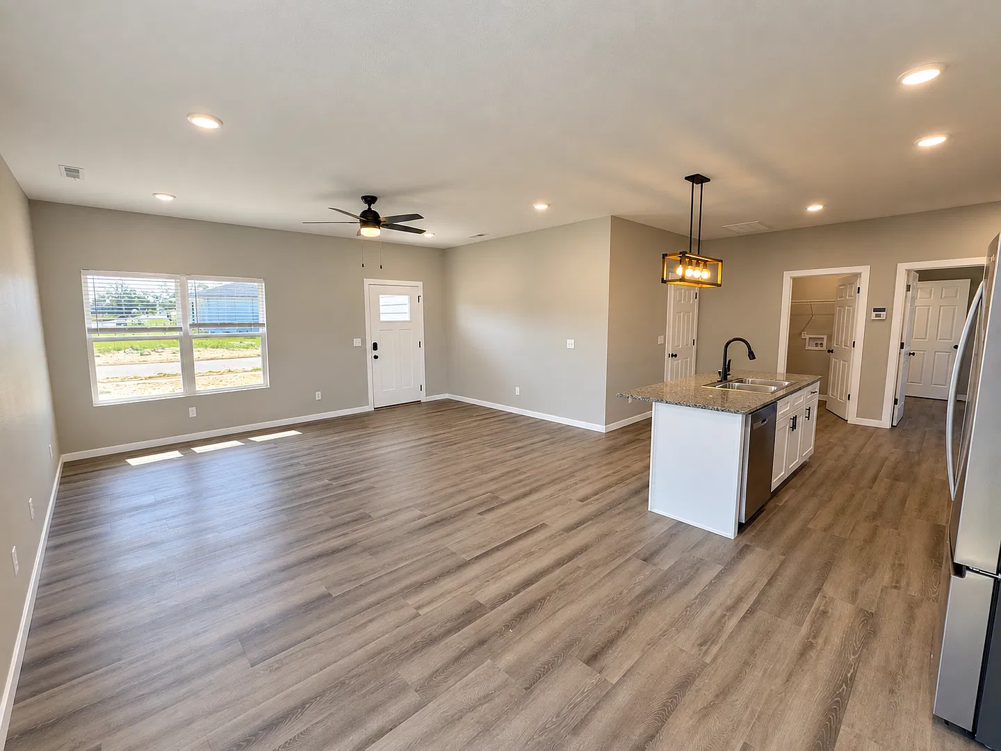 Leasing - New Construction — Photo 4