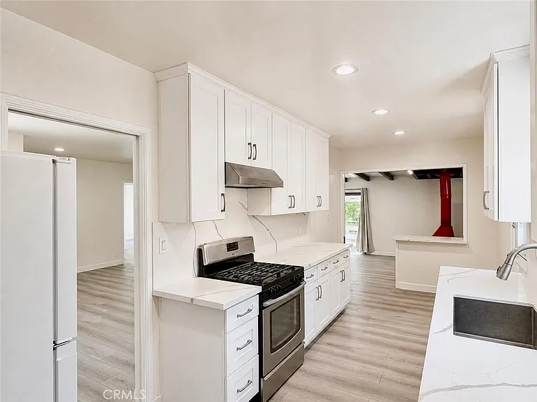 5441 Berryman Ave — Photo 5