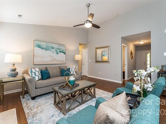 5th image of 7819 Rabbits Foot Ln