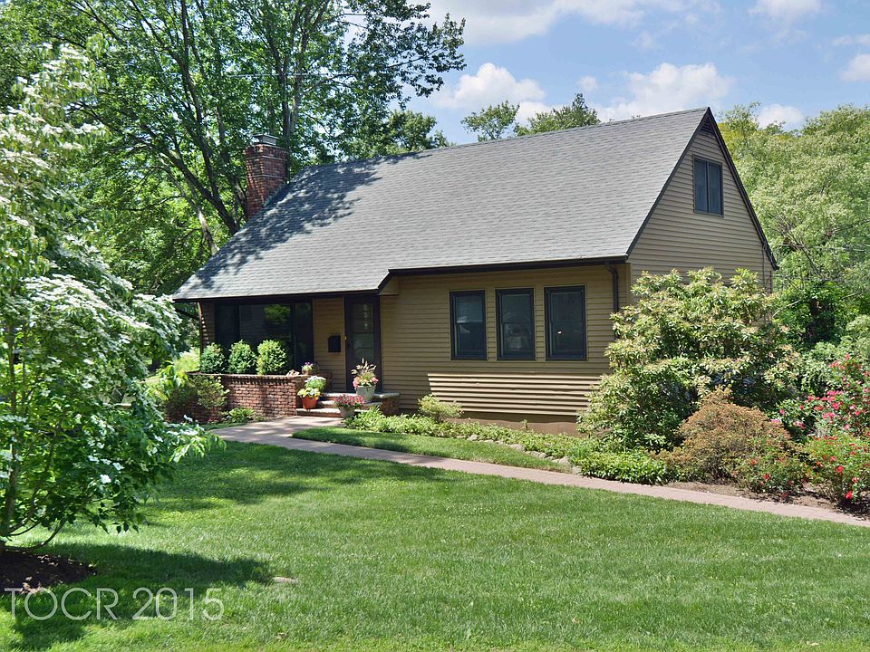 1st image of 66 Norman Dr