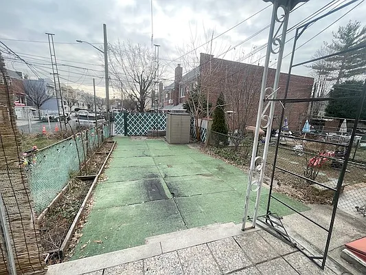 Rented by URBAN UTOPIA REALTY LLC | media 15