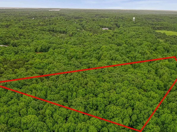 8208 Oak Creek Ln, Harrisburg, AR 72432