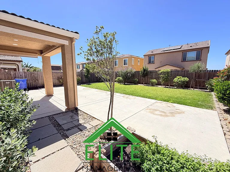 8778 Encore Way — Photo 8