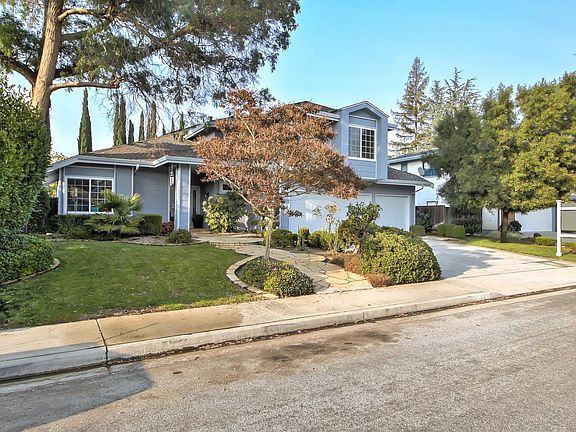 4th image of 783 Finchwood Way