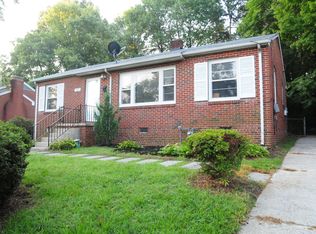 207 S Lindell Rd, Greensboro, NC 27403