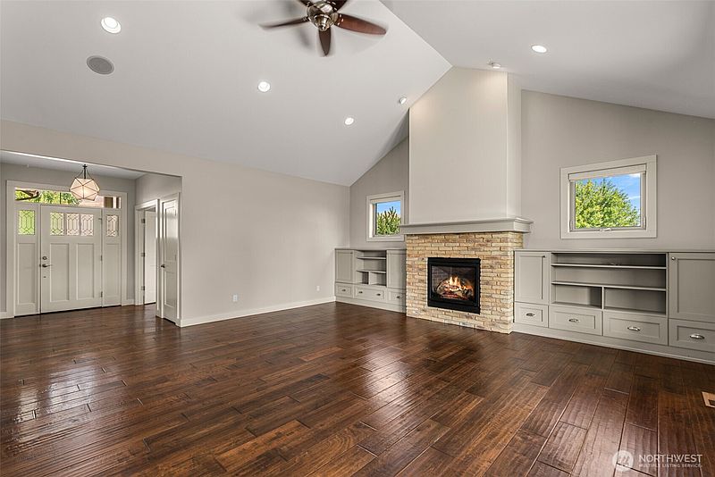 3rd image of 351 Allison Street