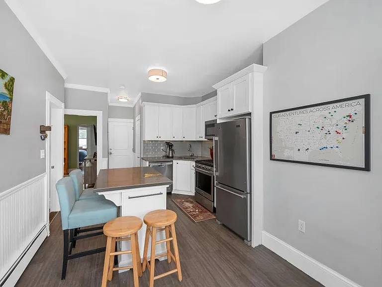 356 Princeton St #2 — Photo 6