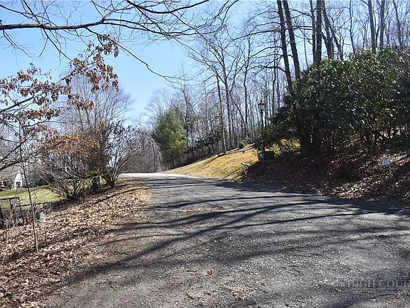 4th image of Lot 31 Hillside Lane