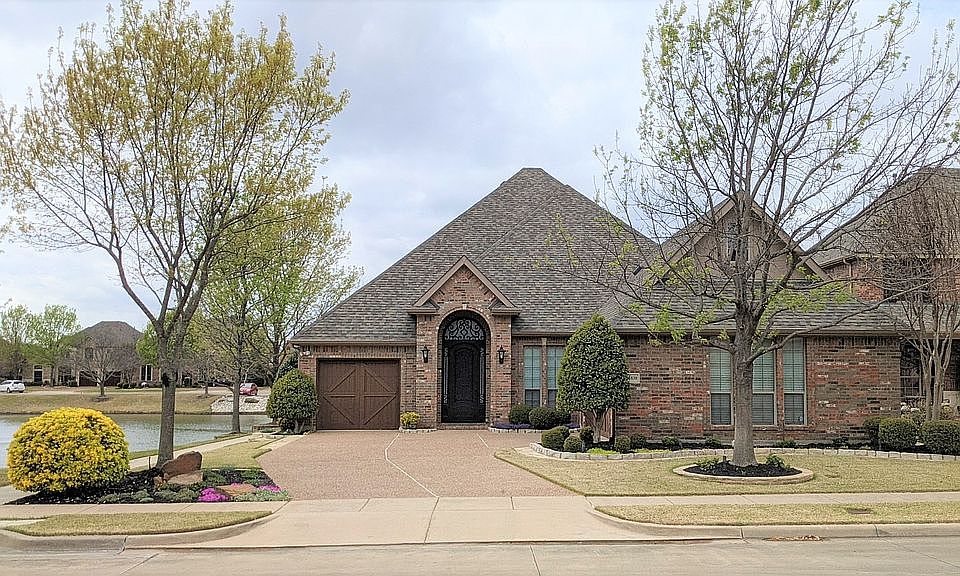 1st image of 5830 Crescent Ln