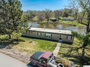 8306 Dawson Rd, Plattsmouth, NE 68048