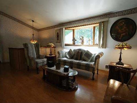 5th image of 7 Cottontail Ln