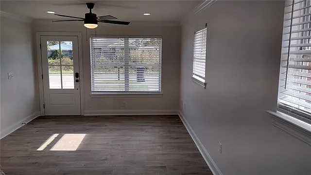 2514 Chalona Dr — Photo 2