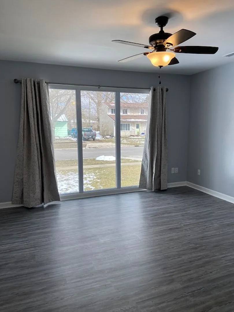 Recently updated Downtown Chelsea Ranch — Photo 4