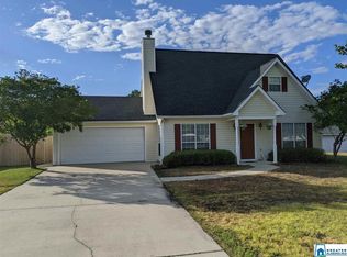 1196 King Arthur Ct, Alabaster, AL 35007