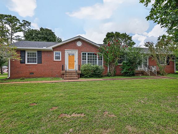 4th image of 132 Winwood Dr