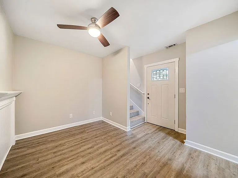 600 Frasier St SE — Photo 3