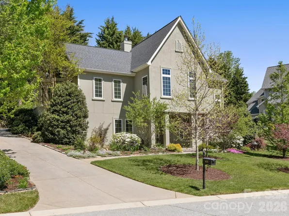 405 Mistletoe Trl, Hendersonville, NC 28791