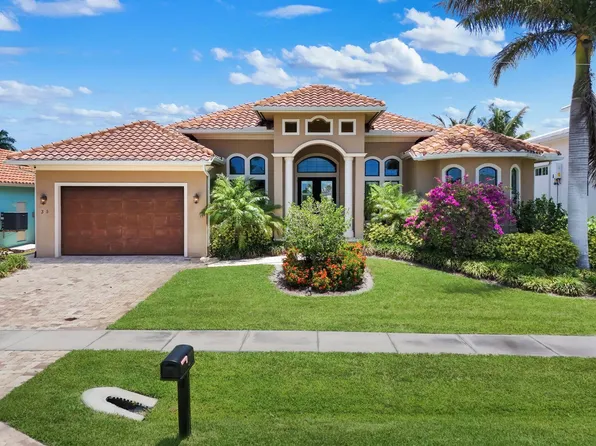 35 Covewood Ct, Marco Island, FL 34145