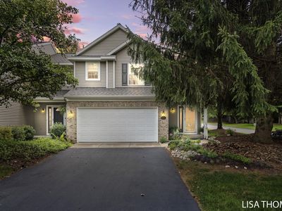 624 Abbey Mill Dr SE #11, Ada, MI, 49301