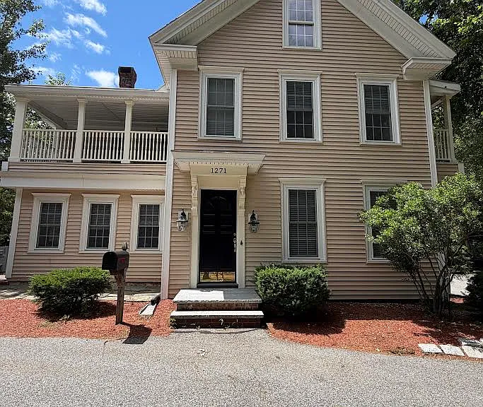 1271 Elm St — Photo 1