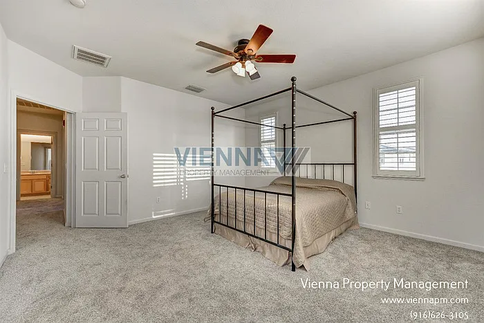 1003 Ferry Cir — Photo 24